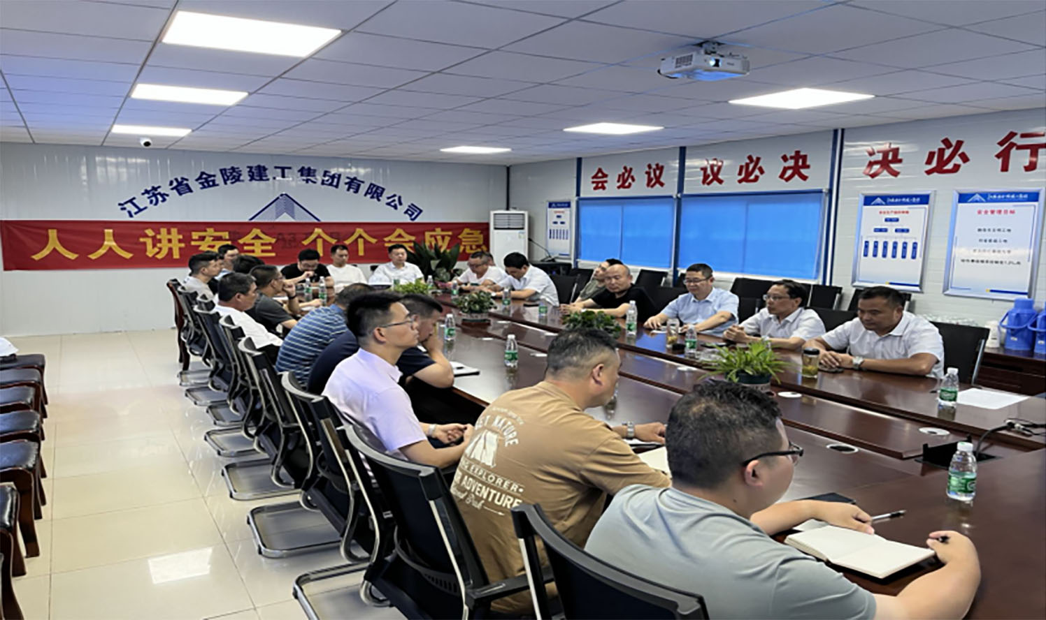 1689316776998527.jpg 1.jpg